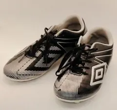 UMBRO サッカー スパイク ブラック ホワイト