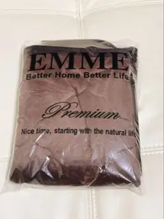 Item thumbnail for item bcc7c7e5-c62a-46a7-972b-75d0056e9544