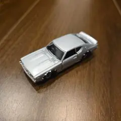 トミカ　日産　SKYLINE　2000GT