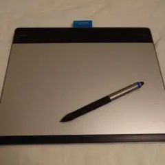 Wacom CTH-680 ペンタブレット