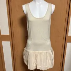ノースリーブチュニック クリーム色