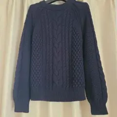 ネイビー ケーブル編み 長袖ニットセーター