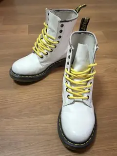 ホワイト ブーツ