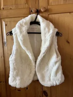 C.O.L.Z.A ホワイト　ファー　ジャケット　ベスト　y2k