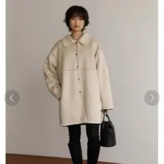 新品タグ付き リバーシブル フェイクムートン コート　ベージュ　レディース