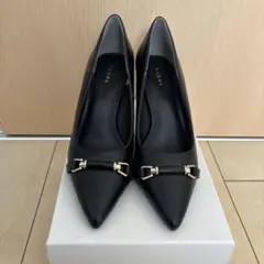 ヒール パンプス