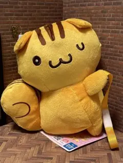 ④ ポムポムプリン ラウンドワン限定 だきつきポシェット ぬいぐるみ