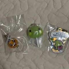 たまごっちカプセルトイ　めめっち　くちぱっち