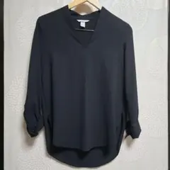 値下✨HM　ブラック　未着用　長袖ブラウス　オフィス