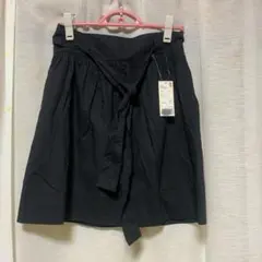 タグ付き UNIQLO コットンポプリンベルテッドスカート ブラック 0
