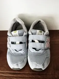 Item thumbnail for item 0138f5e1-2b68-4d9c-8e7f-eae0ff63620e