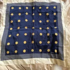 CHANEL シルクスカーフ ネイビー ゴールド　レア