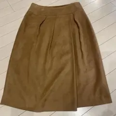 極美品❤️アンタイトル スカート ラップ風 スエード調 Mサイズ