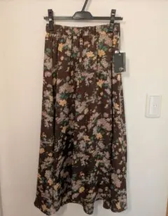 【きいん様専用】【新品】ヤマダヤ　アーガ　Aga　花柄スカート