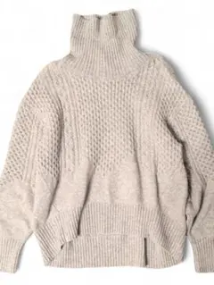 美品　スピックアンドスパン　ハミルトン　ケーブルタートルネックニット　ワッフル