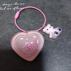 ハートのシェイカーキーホルダーくま付き（ピンク）