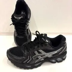 ぼぼ新品　未使用　ASICS GEL-KAYANO 14 25cmのサムネイル