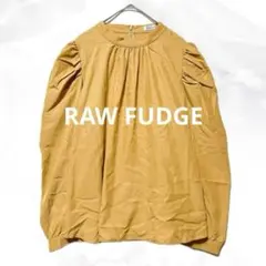 a1003 RAW FUDGE パフスリーブブラウス　大人カジュアル　レーヨン混のサムネイル