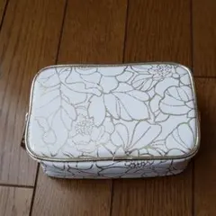 ポーチ　ESTEE LAUDER