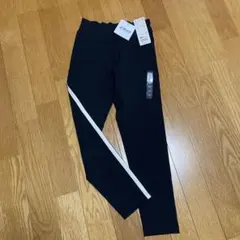 ユニクロ　エアリズム　UVカットソフトレギンス140ブラック　新品