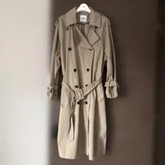 ZARA ベージュ トレンチコート
