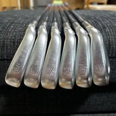 Item thumbnail for item fa0f2831-f6f6-48e5-86dc-84d777c26a72