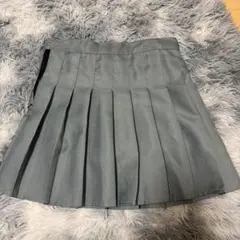 グレー プリーツスカートのサムネイル