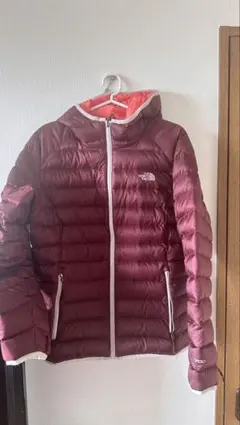 THE NORTH FACE ワインレッド ダウンジャケット