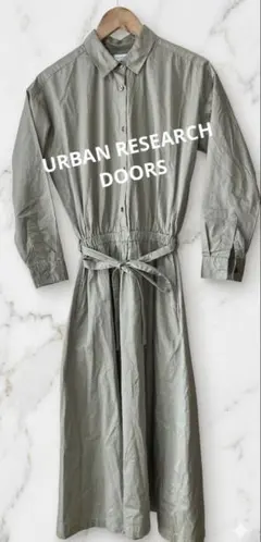 URBAN RESEARCH DOORSシャツワンピース カーキロングワンピース