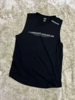 アンダーアーマー　ノースリーブ