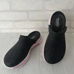 美品 ⭐️ SKECHERS FOAMIES スケッチャーズ フォーミーズ　24