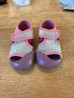 adidas ベビーサンダル ピンク/パープル