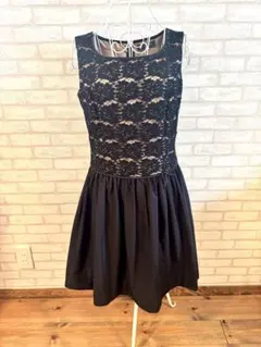 【値下げ】美品エムズグレイシー ノースリーブワンピ黒 レース×プリーツ 40のサムネイル