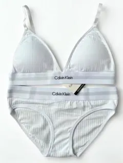 Calvin Klein ホワイトブラ＆ショーツセット Sサイズ