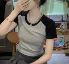 グレー/ブラック ラグランスリーブ Tシャツ