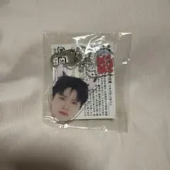 TREASURE ジョンファン　顔アクキー　喜怒哀楽
