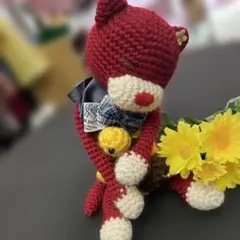 赤いあみぐるみのクマとカメのセット