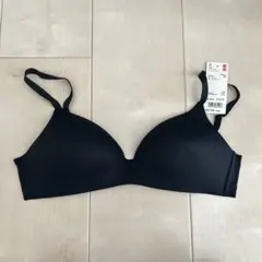 ユニクロ　ワイヤレスブラ