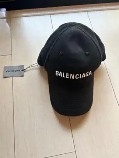 BALENCIAGA ブラックキャップ Mサイズのサムネイル