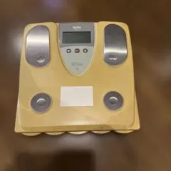 タニタの体組織型　中古 2025年最新】中古 tanita 体組成計の人気アイテム - メルカリ