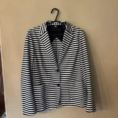 UNIQLO ボーダー テーラードジャケット