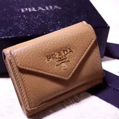 付属品【美品】PRADA コンパクトウォレット 三つ折り ダイノレザー ブラウンのサムネイル