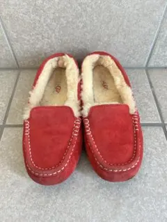 2026年最新】UGG カラー：レッド系 モカシンの人気アイテム - メルカリ