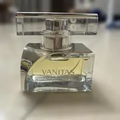 VERSACE VANITAS EAU DE TOILETTE 香水 30ml - メルカリ