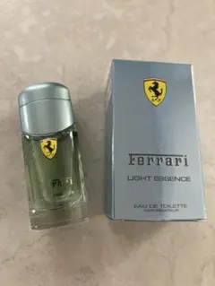 新品】 Ferrari フェラーリ ライトエッセンス オーデトワレ 30ml