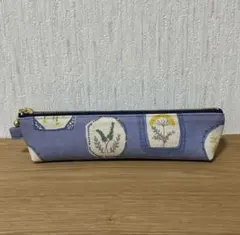 8. ペンケース　フレーム花柄　ハンドメイド