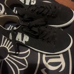 GAP スニーカー ブラック 23.0cmのサムネイル