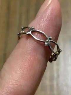 ビジュマム bijumamシルバーリング 透かしリング925 重ね付けにおすすめのサムネイル