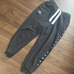 adidas ブラック THREE STRIPES スウェットパンツ