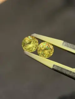 スフェーン 2個で2.08ct 6.５mmラウンド スフェーン 2個で2.08ct 6.5mmラウンド - メルカリ